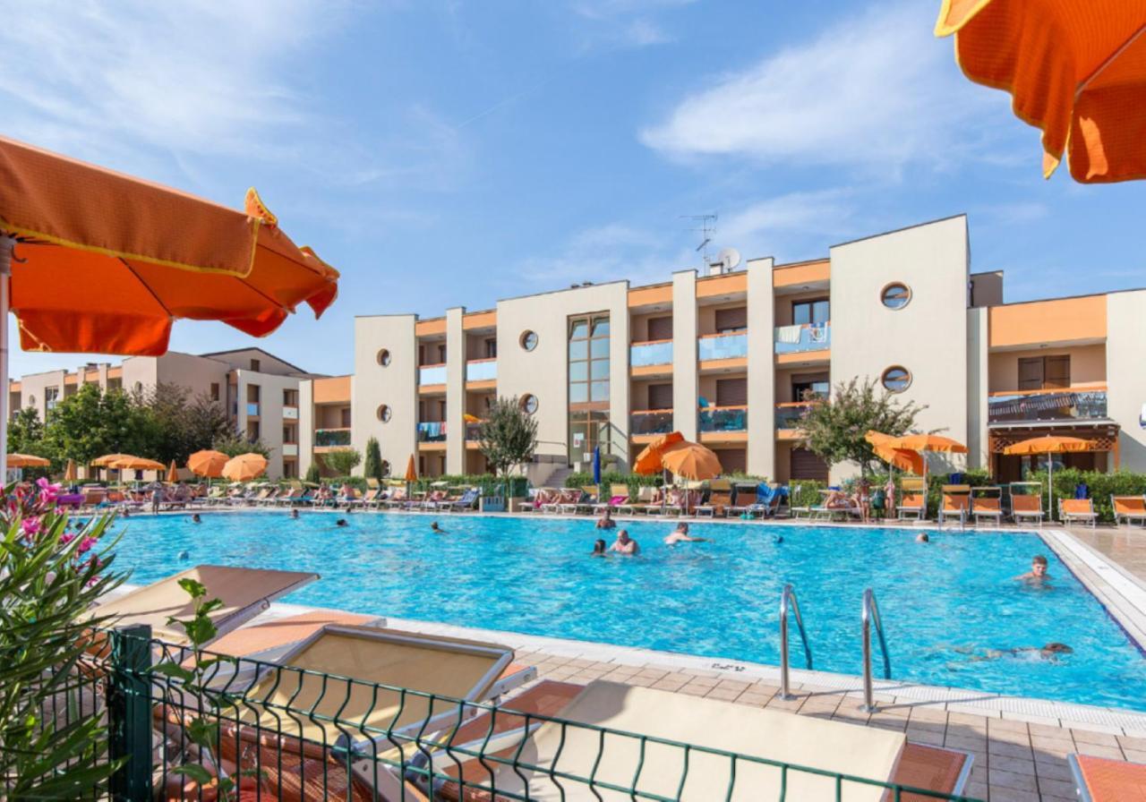 شقة Cozy Flat With Terrace And Shared Pool دونا فيردي المظهر الخارجي الصورة